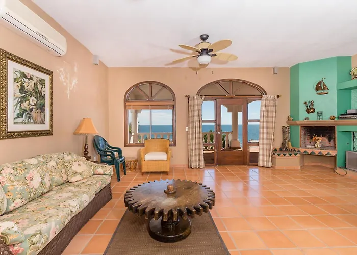 Vistas De Las Olas East Suite