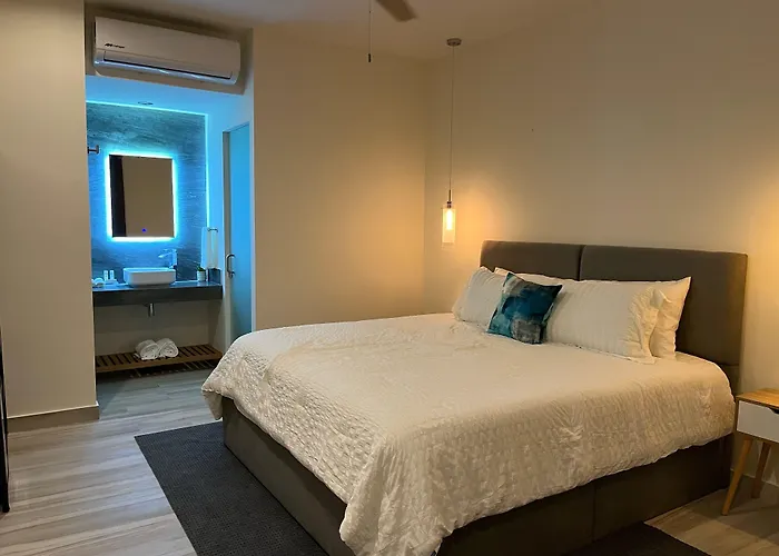 The Cove Boutique Hotel Adults Only